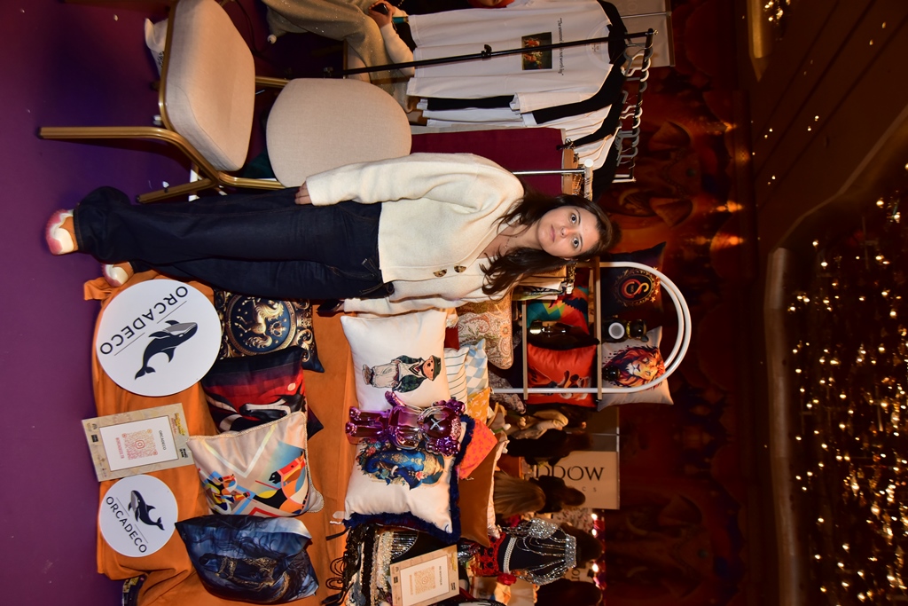 Bollywood I��lt�s�  Raffles �stanbul�u Sard� 